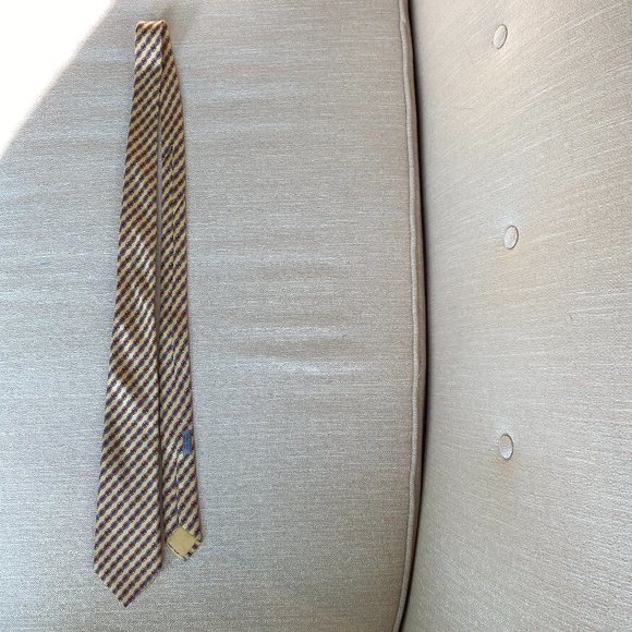 Hermes Belt Buckle Pattern Tie - Picture 4 of 5